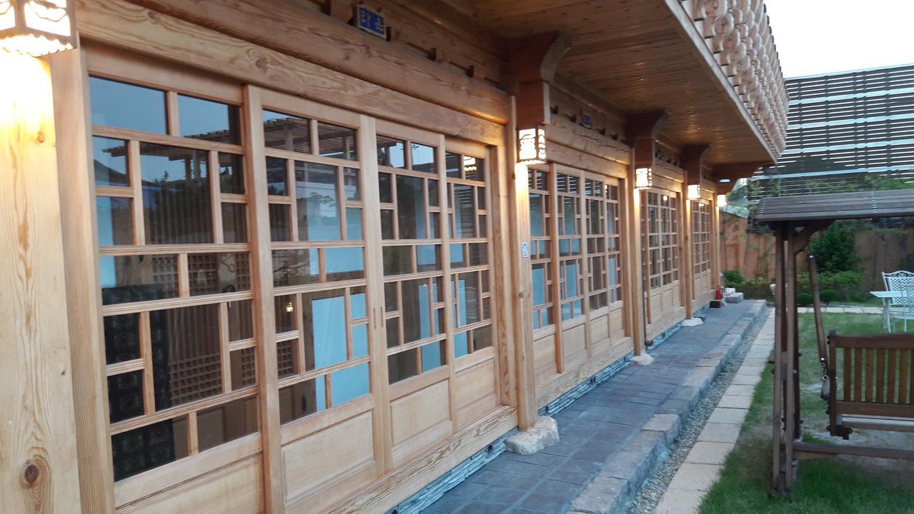 Hwangnam Gotaek Keumseulchae Hotel Gyeongju Ngoại thất bức ảnh