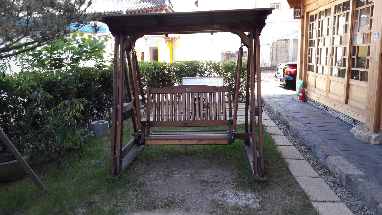 Hwangnam Gotaek Keumseulchae Hotel Gyeongju Ngoại thất bức ảnh