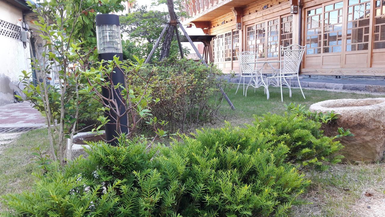 Hwangnam Gotaek Keumseulchae Hotel Gyeongju Ngoại thất bức ảnh