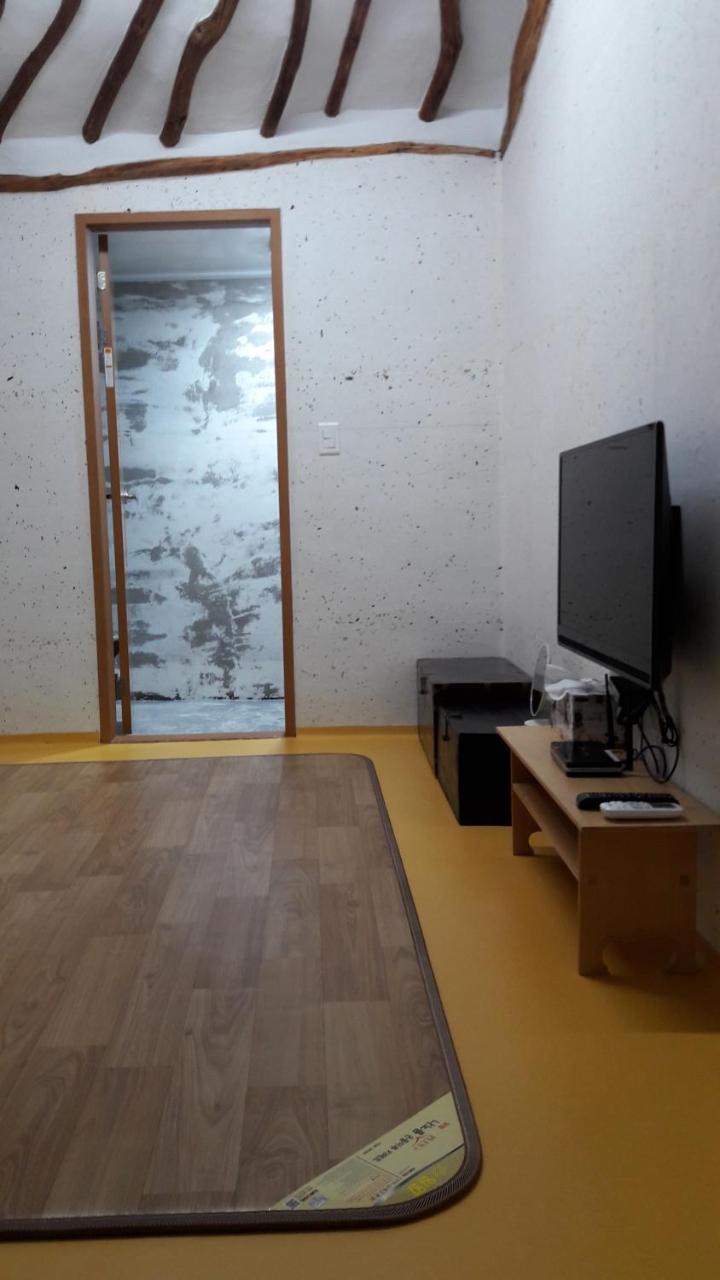 Hwangnam Gotaek Keumseulchae Hotel Gyeongju Ngoại thất bức ảnh